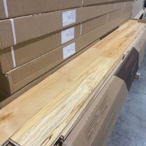 Bois Franc - Merisier 4 1/4, 3/4 Naturel Millrun Mat , Plancher Marteau