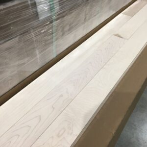 Bois Franc - Érable - Mill Run - 3 1/4 x 3/4 - Bare Wood - Matte