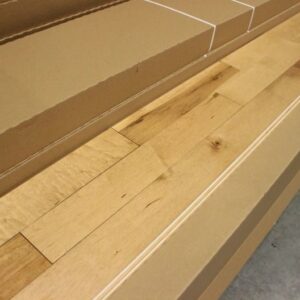 Bois Franc - Érable - Mill Run - 3 1/4 x 3/4" - Sandstone - Matte