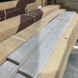 Érable - 4 1/4 x 3/4 - Antique - Nordique - Mat - Northern Bois Francs