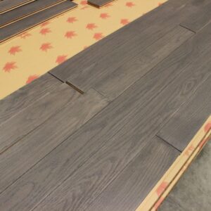 Bois Franc - Chêne rouge - Select - 3 1/2 x 3/4" - English Manor - Matt