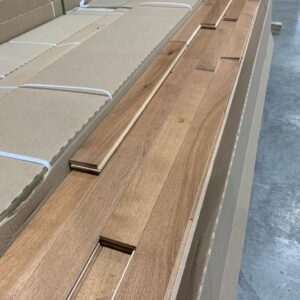 Bois Franc - Merisier 2 1/4 , 3/4 Northplank Fawn Semi Gloss