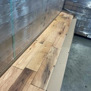 Bois Franc - Chêne rouge - Rustic- 3 1/4 x 3/4 - Naturel- Matte